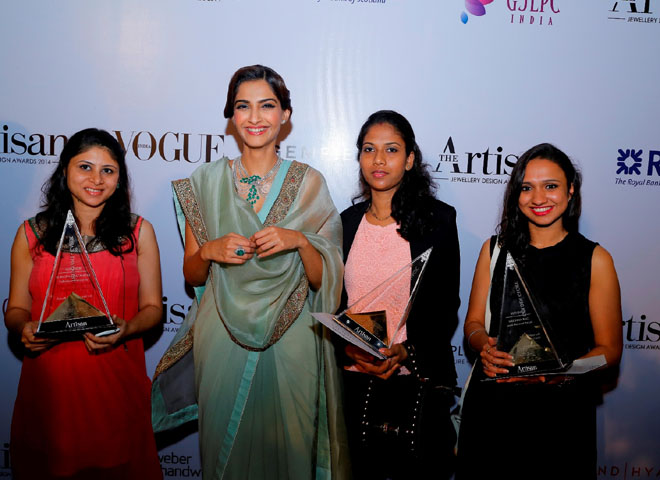 L-R: Shrutika Patankar, Sonam Kapoor, Swati Kadam & Meghna Bag